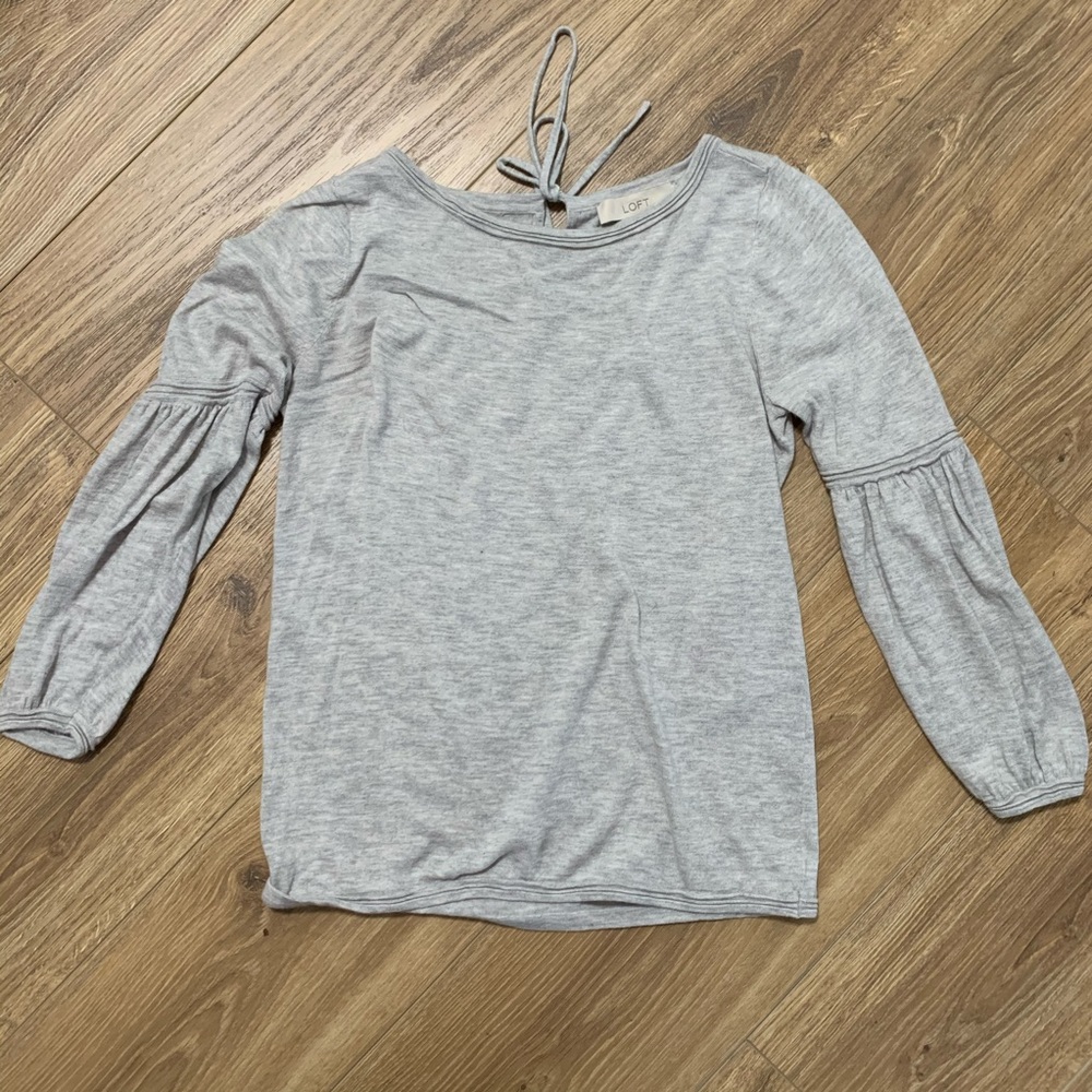 Gray sweater